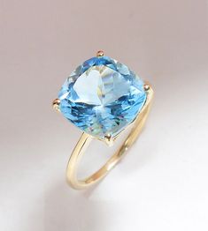 Stone Gold Ring, Gold Ring Design, Gold Ring Jewelry, Sky Blue Topaz Ring, Heart Place, Ring Square, Shiny Objects, Gold Rings Jewelry, Gold Ring Designs