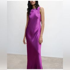 Brand New Never Worn Size 6 Chic Purple Sleeveless Evening Dress, Chic Purple Sheath Dress, Purple Slip Dress For Formal Occasions, Purple Sleeveless Silk Satin Dress, Elegant Purple Sleeveless Evening Dress, Purple Sleeveless Evening Dress For Spring, Chic Purple Maxi Evening Dress, Chic Purple A-line Maxi Dress, Chic Silk Sheath Sleeveless Dress