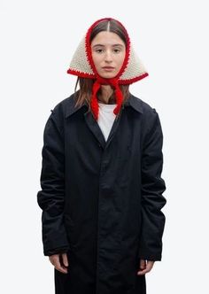 Midsize Fashion Winter, Fashion 2023 Winter, 2023 Winter Fashion, Winter Fashion Trends, Knitted Balaclava, 2000 Fashion, Midsize Fashion, Fashion Trends Winter