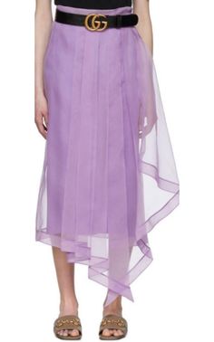 Silk organza skirt with slit. Detachable tonal crepe underskirt with elastic waistband. Asymmetrical design. Pleated front. Front left slit. Side zipColor: Purple100% silk.Lining (interior removable)73% acetate, 27% silk)Made in Italy Light Purple Skirt Outfit, Light Purple Skirt, Purple Skirt Outfit, Organza Overlay, Organza Skirt, Overlay Skirt, Gucci Outfits, Purple Skirt, Luxury Women Fashion