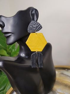 Black and gold polymer clay earrings leather effect. Hypoallergenic post. Lightweight,  unique design. Geometric Yellow Jewelry For Gifts, Unique Yellow Polymer Clay Jewelry, Handmade Geometric Yellow Jewelry, Handmade Yellow Polymer Clay Earrings, Gold Polymer Clay Earrings, Gold Polymer Clay, Creative Eye, Yellow Earrings, Paper Jewelry