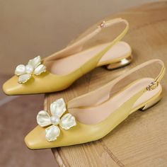 USS Shoes Reina Women's Slingback Pumps | ussshoes.com – USS® Shoes Modern Sandals, Metal Flower, Elegant Shoes, Beige Shoes, Pointed Toe Flats, Leather Mules, Slingback Pump, Sneaker Heels, Leather Items