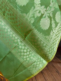 Stunning Banarasi Dupatta in Green Color with Muted Zari Weaving. Floral Design in Jaal with tassles. Give your Outfit a new look with these beauties. ❤️ Item: DupattaBase color : GreenFabric : Soft Semi Silk (Not Pure Silk)Work : Zari Weaved with tasselsLength of the Dupatta : 92 inches approx.Width of the dupatta : 35 inches (Approx.)Store Policies- No return or exchange will be accepted for color variations.- No return or exchange will be accepted if the color does not match your other clothi Green Saree With Woven Motifs For Traditional Ceremonies, Woven Motifs Dupatta For Wedding, Green Chanderi Traditional Wear With Woven Motifs, Green Dupatta With Woven Motifs For Traditional Ceremonies, Green Dupatta With Woven Motifs For Diwali, Diwali Green Dupatta With Woven Motifs, Green Traditional Wear With Woven Motifs, Traditional Green Wear With Woven Motifs, Green Traditional Wear With Woven Motifs For Festivals