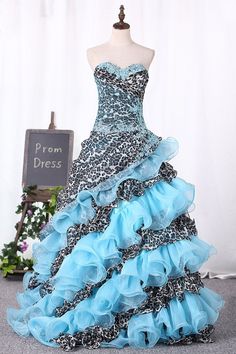 This dress could be custom made, there are no extra cost to do custom size and color. Prom Dresses Long Lace, Lace Beach Wedding Dress, Two Piece Homecoming Dress, Dresses Ball Gown, Prom Dresses Two Piece, Fabric Flowers Diy, Piece Prom Dress, Lace Homecoming Dresses, Ball Gowns Prom