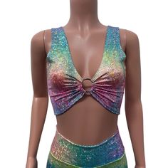 rainbow rave top Lover Outfit, Top With Long Sleeves, Front Crop Top, Rave Outfit, Rainbow Tie, Workout Crop Top, Festival Tops, Small Crop Tops, Fantasy Costumes