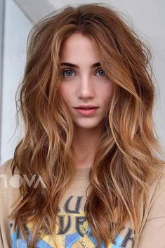 Long Dimensional Haircut, Auburn Strawberry Blonde Hair, Auburn Balayage Hair, Red Hair With Blonde Highlights, Shaggy Hairstyles, Long Shaggy, Red Blonde Hair, Fall Hair Color Trends, Ombre Hair Blonde