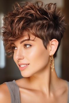 Hairstyles Trending, Natural Curly Hair Cuts, Short Curly Hairstyles, Curly Hair Photos