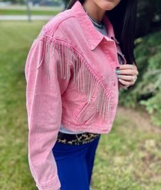 Pink Denim Jacket Hits at the waist Features Chevron rhinestone fringe on the front and back Jamie is wearing a Small Traje Cowgirl, Ears Tour, Pink Denim Jacket, Rhinestone Fringe, Chappell Roan, Pink Denim, Jeans Diy, Pink Jacket, Neon Lights