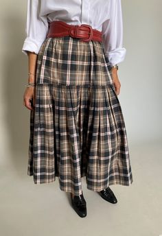 "Long vintage handmade plaid cotton skirt for women size L-XL This handmade skirt is very comfortable and has the waist on elastic.  Fits L-XL.  Exact measurements of the skirt lying flat: length: 84 cm ( 33.07\") waist on elastic :   min.44-max.46 cm ( 17.32-18.11\" )                                              hips : 61 cm ( 24.01\" )   The model is 170 cm (5'6),size M and  measurements are: bust 88 cm ( 34.64\"), waist 75 cm ( 29.52\"), hips: 105 cm ( 41.33\").  I am Anne and I sell dresses and skirts mainly. Please have a look in my shop to find more elegant and chic vintage styles. Don't hesitate to contact me if you need more details!" Plaid Skirt Street Style, Long Pink Skirt, Olive Clothing, Sell Dresses, Check Skirt, Handmade Skirts, Teddy Boys, Plaid Outfits, Pink Skirt