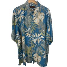 Tori Richard Jungle Walk Tropical Print Hawaiian Shirt Men 2xl Blue New Approximate Measurements Lying Flat Chest 54 Length 29.75 Blue Casual Hawaiian Shirt With Short Sleeves, Casual Blue Hawaiian Shirt With Short Sleeves, Blue Hawaiian Short Sleeve Shirt For Spring, Casual Blue Collared Hawaiian Shirt, Blue Casual Short Sleeve Shirt For Vacation, Blue Long Sleeve Casual Camp Shirt, Casual Blue Short Sleeve Shirt For Vacation, Casual Blue Long Sleeve Camp Shirt, Blue Hawaiian Long Sleeve Tops