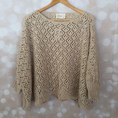 Jessica Simpson Tan Poncho Style Knit Sweater 100% Polyester Machine Washable New With Tags Size Xs “C” Cream Turtleneck Sweater, Knot Sweater, Cowl Neck Poncho, Raglan Sleeve Sweater, Multicolor Sweater, Sparkle Sweater, Fringed Poncho, Poncho Style, Comfy Sweaters