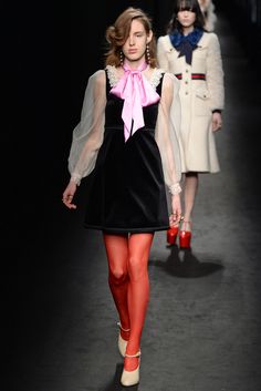 ... Gucci Inspired Outfit, Gucci Dress, Red Stockings, Resort Fashion, Fashion Media, Fall 2016, Couture Fashion, Runway Fashion, Baby Fashion