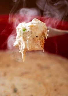 Crab Fondue Crab Fondue Recipes, Crab Fondue, Superbowl Dip, Crab Dip Appetizers, Easy Fondue Recipes, Fondue Recipes Meat, Seafood Dipping Sauce, Easy Cheese Fondue, Fondue Dippers