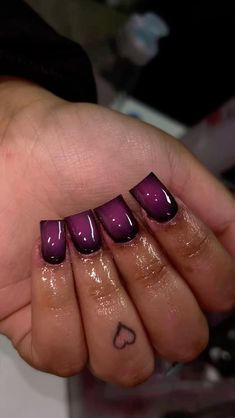 Short Aura Nails Square, Hard Nails Short, Square Nails Ideas Fall, Short Extra Nails, Extra Short Nails Ideas, Square Nails With Design, Purple Short Acrylic Nails, Purple Nails Square, Black Short Square Nails