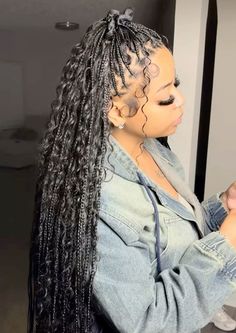 Real Hairstyles, Knotless Hairstyles, Classy Hair, Future Hairstyles, Boho Knotless Braids, Parting Hair, Boho Knotless, Pretty Braids