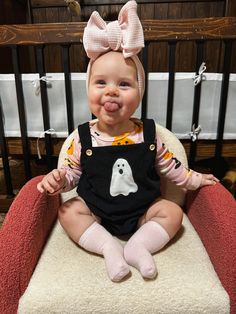 Baby halloween outfits 1 And A Half Year Old Girl Halloween Costume, Baby Girl Ghost Costume, Infant Halloween Outfits, Halloween Diy Outfit, Halloween Baby Clothes, 11 Month Old Baby, Newborn Halloween Onesie, Baby Girl Halloween Outfit