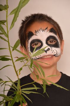 Hello Panda! #facepaint #snazaroo  How-to Guide > http://www.snazaroo.co.uk/catalogue/catalogue.aspx?id=15698 Kids Face Painting, How To Face Paint, Mime Face Paint, Face Painting For Boys, Paint Face, Hello Panda, Face Paint Kit