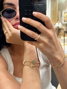 van cleef Van Cliff Bracelets, Van Cleef Bracelet Aesthetic, Van Cleef Stack, Van Cleef Aesthetic, Van Cleef Ring, Van Cleef Jewelry, Van Cleef Bracelet, Cleef Bracelet, Arm Stack