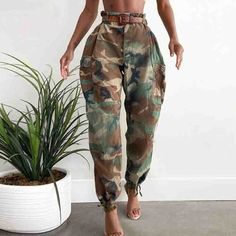 Item+Type:+Bottoms Material:+Polyester Gender:+Women Color:+Photo+Color Size:+S,M,L,XL Celana Kargo, Camouflage Fashion, Camouflage Cargo Pants, Army Pants, Balloon Pants, Camo Fashion, Black Pants Casual, Camo Pants, Camouflage Print