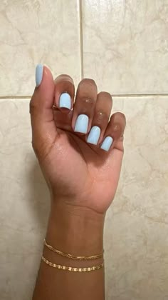 Oval Short Nails, Girly Hands, Natural Nails Long, Natural Short Nails, Drippy Nails, Concert Nails, Hand Nails, Toes Nails, Ombre Acrylic