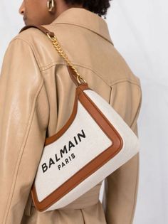 Balmain Bag, Classy Winter Outfits, Bag Outfit, Balmain Paris, Fancy Bags, Bags Logo, Pretty Bags, Purse Accessories, Hobo Handbags