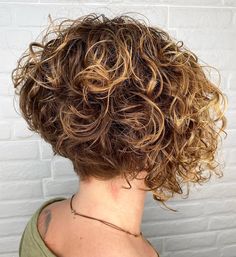 Medium Curly Bob, Curly Inverted Bob, Curly Angled Bobs, Short Stacked Bob Haircuts, Tan Skin Blonde Hair, Inverted Bob Hairstyles