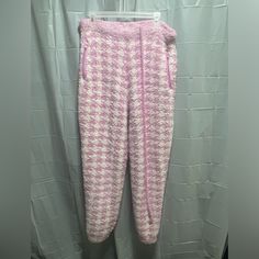 New With Tags Cozy Winter Pants For Pajama Party, Cozy Winter Pajama Party Pants, Cozy Winter Bottoms For Pajama Party, Cozy White Pants For Winter, Cozy White Winter Pants, Cozy Pink Winter Bottoms, Track Pants, Pink White, Pant Jumpsuit