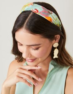 Mermaids know that the quickest way to make every day a good hair day is with our darling headbands. Colorful Headbands, Twisted Headband, Spartina 449, Good Hair, Twist Headband, Good Hair Day, Tropical Floral, Hair Accessories Headbands, Scarf Hairstyles