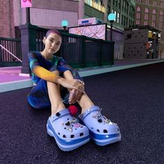 Crocs Shoes on Instagram: "Step it up with the big, bold, beautiful Mega Crush - It’s made to stand out... just like you. Link in bio. #NewAtCrocs" Adidas Slippers, Clog Outfit, Styling Crocs, Crocs Outfit, Crocs Flip Flops, Branded Shoes For Men