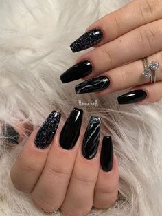 Black Marble Nails, Black Nails With Glitter, Nails With Glitter, Silver Glitter Nails, Black Acrylic Nails, Gold Glitter Nails, Fall Acrylic Nails, Black Nail Designs