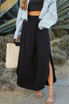 Black Maxi Skirt, Beautiful Skirts, Black Maxi, Skirts With Pockets, Tee Dress, Black Skirt, Side Pocket, Waist Band, Skirt Fashion