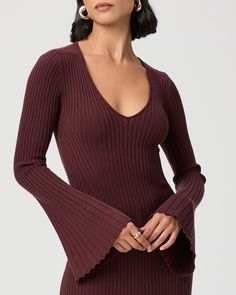 This long sleeve v-neck sweater dress is made from an incredibly soft and comfortable oxblood red ribbed knit material with a flattering contour stitch detail throughout. With a classic a-line silhouette and bell sleeves, the Bel Dress can be worn from day to night. | Bel Dress - Oxblood | Size XL Oxblood Red, Ribbed Sweater Dress, Long Sleeve Sweater Dress, Beige Sweater, Mock Neck Sweater, Short Sleeved Sweaters, Ribbed Sweater, Nordstrom Dresses, V Neck Sweater