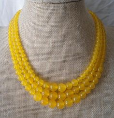 Agate Necklace,Yellow Agate Necklace,Wedding Necklace,Bridesmaid Necklace, Pure Natural Agate Jewelr Affordable Traditional Beaded Necklaces With Large Beads, Yellow Beaded Necklaces With Round Beads For Weddings, Elegant Yellow Round Bead Necklaces, Amber Round Wedding Necklaces, Elegant Yellow Beaded Necklaces For Weddings, Handmade Amber Necklaces For Wedding, Yellow Round Beads Necklace For Wedding, Elegant Yellow Beaded Necklaces For Gifts, Handmade Yellow Necklaces For Wedding