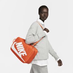 Nike Sports Bag, Nike Shoe Box, Shoes In Style, Orange Nike Shoes, Shoe Box Design, Nike Duffle Bag, Basketball Bag, Nike Backpack, Nike Shoe