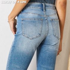 Slim Straight Jeans, Slim Waist, Trendy Dresses, Jeans Pants, Jeans Style, Distressed Denim, Denim Pants, Straight Leg Jeans, Denim Dress