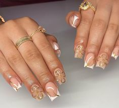 Ethereal Nails Square, Medium Length Nails With Charms, Short Nails Gold Design, Short Acrylic Nails Autumn, Nail Inspired Square, Thanksgiving Short Nail Designs, Cute French Tip Nails Designs Short, French Tip Nails With Gold Design, Short Gold Nail Designs