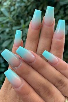 Long Dipped Nails Ideas, Light Blue Ombré Nails, Mint Ombre Nails, Ombre Nails Glitter, Blue Acrylic Nails, Cute Nail