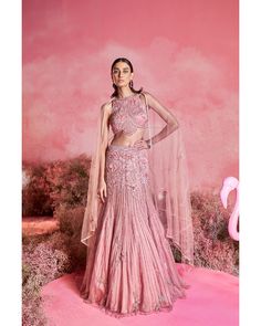 Pink perfection: Unveiling the allure of this stunning lehenga, where elegance meets vibrancy in every twirl. Lengha Designs, Colorful Lehenga, Fish Cut Lehenga, Mehandi Outfits, Indian Bridal Couture, Fish Cut, Blouse Lehenga, Reception Bride, Bridal Lengha