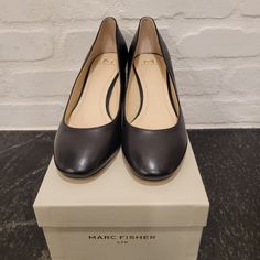 Black, Women Size 8.5, Heels. Business Casual Round Toe Court Shoes Medium Width, Medium Width Round Toe Court Shoes For Business Casual, Business Casual Court Shoes With Round Toe, Chic Black Court Shoes For Business Casual, Chic Black Heels For Business Casual, Black Round Toe Court Shoes For Business Casual, Black Low Heel Court Shoes For Business Casual, Black Round Toe Heels For Business Casual, Black Court Shoes With Round Toe For Business Casual