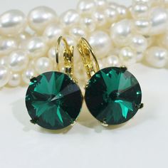 Emerald Earrings Green Crystal Drop Gold by TIMATIBO on Etsy Emerald Wedding Jewelry, Wedding Dark Green, Emerald Bridesmaids, Drop Gold Earrings, Earrings Emerald, Emerald Wedding, Etsy Wedding, Earrings Green, Emerald Earrings