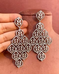 Diamond Earrings Indian Weddings, Prom Attire, Indian Wedding Jewellery, Diamond Earrings Indian, Jewellery Bridal, Bollywood Jewelry, Indian Wedding Jewelry