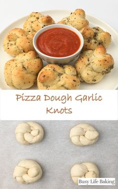 Baked garlic knots arranged on a white plate around a small bowl of pizza sauce Garlic Knots Pizza Dough, Pizza Dough Garlic Knots, Pilsbury Pizza Dough, Pillsbury Pizza Crust Recipes, Garlic Knot Pizza, Pillsbury Biscuit Recipes, Pizza Dough Bread, Pillsbury Pizza, Pizza Crust Dough