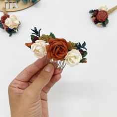 Floral Hair Comb Wedding, Fall Hair Accessories, Wedding Theme Color Schemes, Autumn Hair Accessories, Fall Wedding Hairstyles, Floral Hair Comb, Orange Bridesmaid, Prom Hair Accessories, October 4th