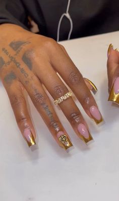 Hair Designs For Girls, Acrylic Nails Square, Nail Aesthetics, Senior Hoco, Acrylic Nail Designs Classy, Ideas Haircut, Gold Acrylic Nails, Girly Acrylic, Diy Acrylic Nails