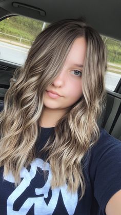 🌟 Save for later 👉 Tap to explore all the stunning balayage styles. Brown Blonde Balayage Ombre is a perfect choice for a soft transition between shades. It offers a natural look that suits many skin tones and hair types. Click the pin to see more ideas that will inspire your next salon visit. #BrownBlondeOmbre #BalayageInspiration #OmbreHairIdeas #HairColorTrends #BalayageStyles Blonde Balayage Ombre, Brown Blonde Balayage, Boliage Hair, Brown Hair With Blonde Balayage, Beige Balayage, Balayage Techniques, Balayage Styles, Light Brown Balayage, Platinum Blonde Balayage