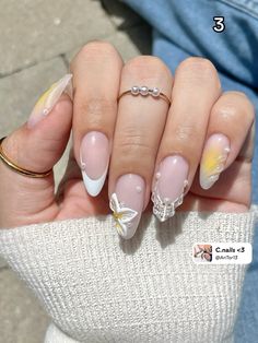 3d flowers, pearls, ans seachell nails perfect for summer✨🌸 Cheetah Acrylic Nails, Summer Beach Nails, Nyc Nails, Summer Nails Beach, Gel Nail Art Designs, Cute Gel Nails, Acrylic Nails Coffin Short