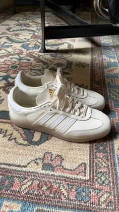 Dr Shoes, Shoe Wishlist, Paris Mode, Hype Shoes, Adidas Sneaker, Shoe Inspo, Aesthetic Shoes, Swag Shoes, Look Vintage