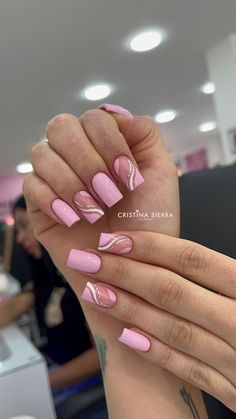 Nails Gel 2023, French Tip Spring Nails, Nails Ideas For Kids, Spring Nails French Tip, Nails For Brown Skin, Spring Nails Dark, Spring Nails Blue, Ruby Nails, Bedroom Makeover Ideas