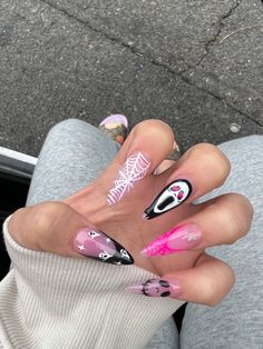 Halloween Nails Inspo Mha Nails, Halloween Inspired Nails, How To Be Pretty, Pink Halloween Nails, Inspired Nails