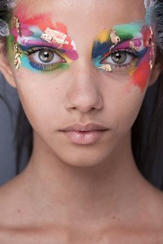 Make up for photography idea Extreme Make-up, Makeup Runway, High Fashion Makeup, Runway Makeup, Festival Makeup